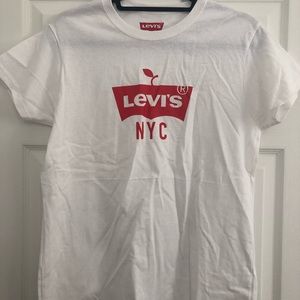 Levi’s Screenprinted Cotton Tee (unisex, Medium)